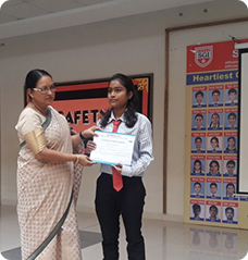 Mr. Sanjay D. Ghodawat
Chairman